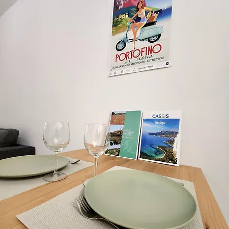 Le Cassidain - Port Et - Luxious Κασί